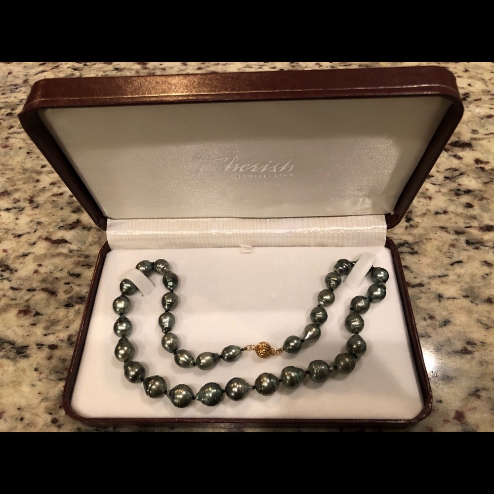 Tahitian Pearl Necklace